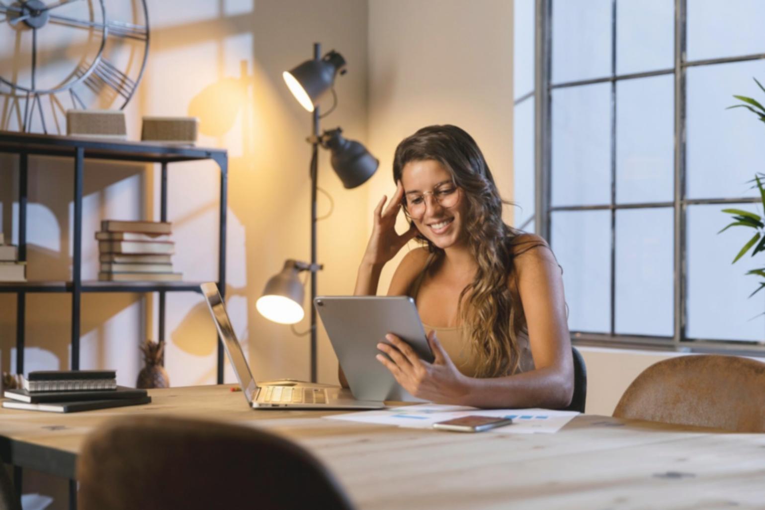 Gemeinsames Arbeiten an Buchprojekten